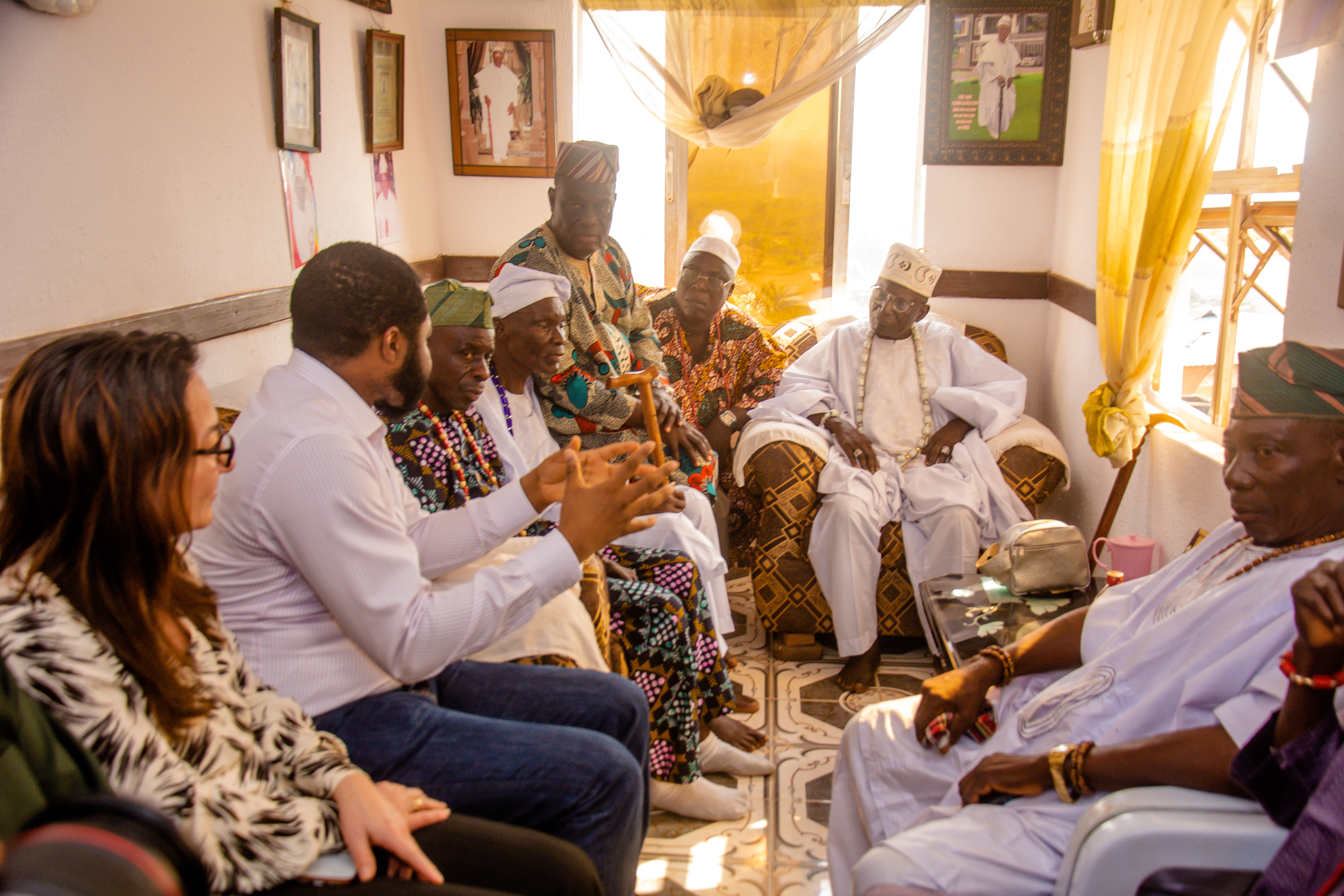 REA-NEP team and World Bank Delegation paid courtesy visit to the Chief of  Ibaragun Community